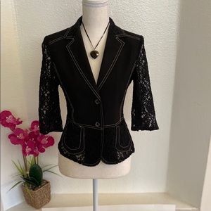 ⛩iterly Collection Black 3/4 Sleeve jacket